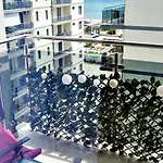 شقة Sea View Astoria By Sunny Mamaia *