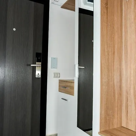 Apartment Sea View Astoria By Sunny Mamaia Navodari