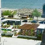 Sea View Astoria By Sunny Mamaia Apartment