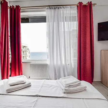 Sea View Astoria Apartment Navodari