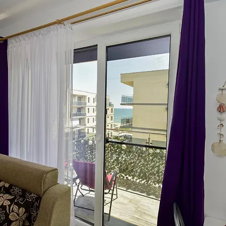 Sea View Astoria Apartment